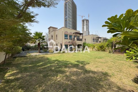 فيلا في Jumeirah Village Triangle, دبي 2 غرف نوم, 250 م² رقم 124436