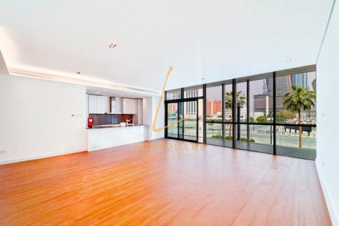 Apartment in Al Wasl, Dubai 3 bedrooms, 182 sq.m. № 123206 - photo 2