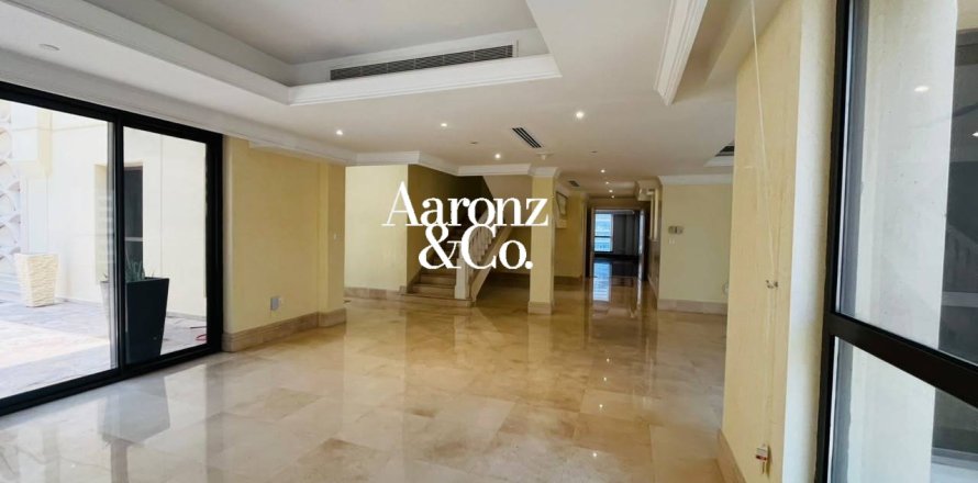 Ático en Jumeirah Beach Residence, Dubai, 5 dormitorios, 293 m², № 123210
