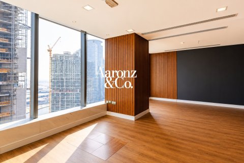 Office in Bayswater, Business Bay, Dubai 696 sq.m. № 123212 - photo 5