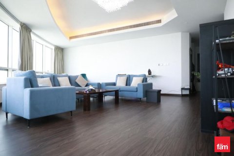Apartment in Dubai Marina, Dubai 4 bedrooms, 227.6 sq.m. № 49924 - photo 7