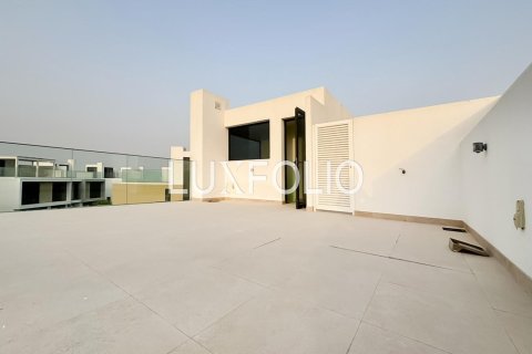 Villa in Dubai Hills Estate, Dubai 3 bedrooms, 296 sq.m. № 46281 - photo 17
