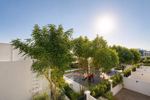 Villa in Damac Lagoons, Dubai 5 bedrooms, 306.58 sq.m. № 142219 - photo 4