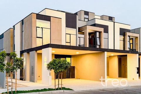 Villa en Mudon, Dubai, 4 dormitorios, 229.28 m², № 120175 - foto 10