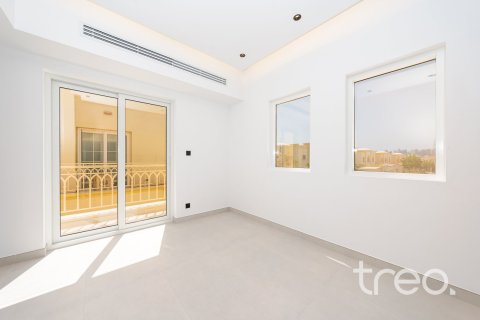 Villa in The Springs, Dubai 2 bedrooms, 172.8 sq.m. № 120176 - photo 13