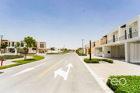 Купить виллу в Dubai South (Dubai World Central), Дубай: 4 спальни, 225.94м², № 120178 - фото 21