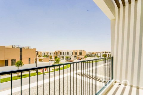 Купить виллу в Dubai South (Dubai World Central), Дубай: 4 спальни, 225.94м², № 120178 - фото 15