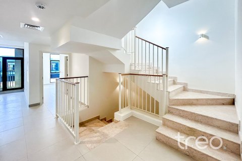 Villa in Dubai South (Dubai World Central), Dubai 4 bedrooms, 307.14 sq.m. № 120174 - photo 19