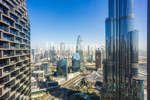 Apartment in Downtown Dubai (Downtown Burj Dubai), Dubai 4 bedrooms, 492.39983545 sq.m. № 72418 - photo 1