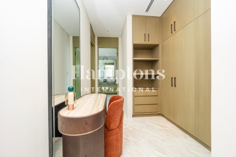 Apartment in Downtown Dubai (Downtown Burj Dubai), Dubai 4 bedrooms, 492.39983545 sq.m. № 72418 - photo 15