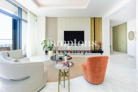 Apartment in Downtown Dubai (Downtown Burj Dubai), Dubai 4 bedrooms, 492.39983545 sq.m. № 72418 - photo 16