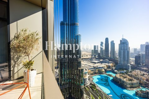 Apartment in Downtown Dubai (Downtown Burj Dubai), Dubai 4 bedrooms, 492.39983545 sq.m. № 72418 - photo 8