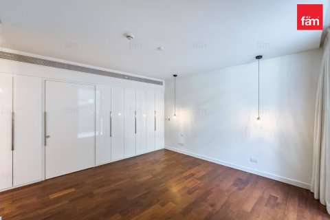 Apartamento en Al Wasl, Dubai, 1 dormitorio, 131.6 m², № 55967 - foto 14