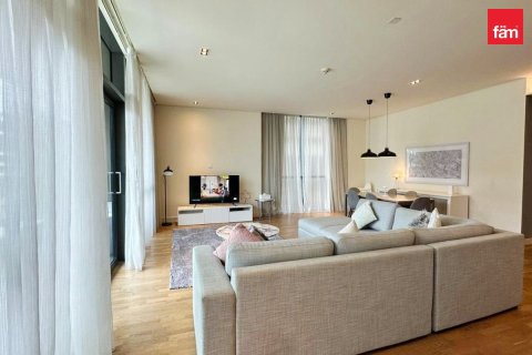 Снять в аренду квартиру в Аль-Васле, Дубай: 3 спальни, 204.6м², № 55969 - фото 5