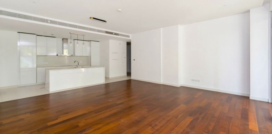 Apartamento en Al Wasl, Dubai, 2 dormitorios, 187.6 m², № 55968