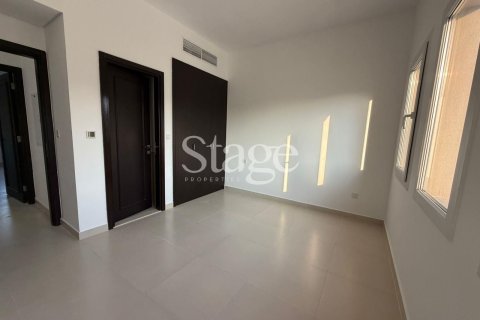 Купить виллу в Bella Casa, Serena, Дубай: 2 спальни, 172м², № 71931 - фото 11