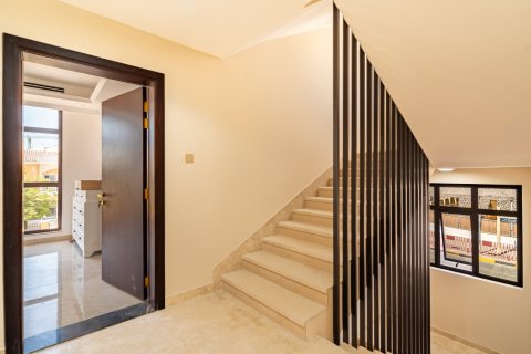 Villa en Jumeirah Village Triangle, Dubai, 4 dormitorios, 329 m², № 123816 - foto 10