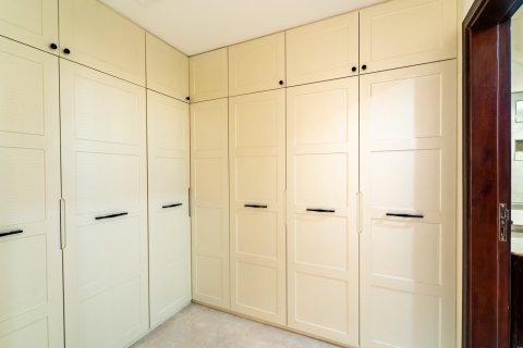 Villa en Jumeirah Village Triangle, Dubai, 4 dormitorios, 329 m², № 123816 - foto 11