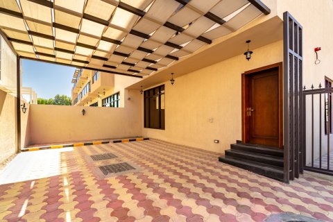 Villa en Jumeirah Village Triangle, Dubai, 4 dormitorios, 329 m², № 123816 - foto 22