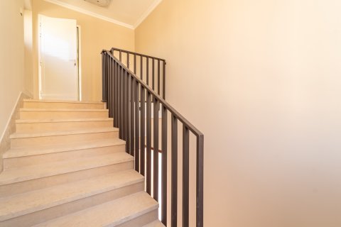 Villa en Jumeirah Village Triangle, Dubai, 4 dormitorios, 329 m², № 123816 - foto 18