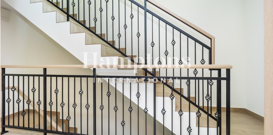 Вилла в Damac Lagoons, Дубай, 5 спален, 219.599м², № 90805