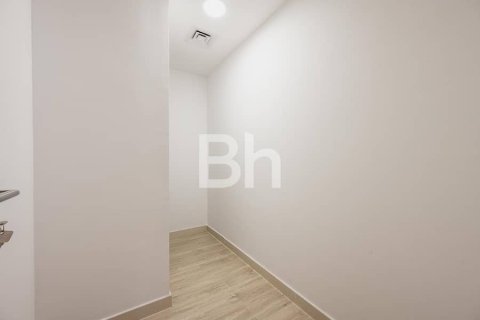 Apartment in Dubai Marina, Dubai 2 bedrooms, 112 sq.m. № 56700 - photo 7