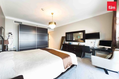 Купить квартиру в Дубае: 3 спальни, 214.5м², № 60510 - фото 19