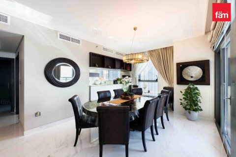 Купить квартиру в Дубае: 3 спальни, 214.5м², № 60510 - фото 6