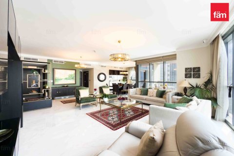 Купить квартиру в Дубае: 3 спальни, 214.5м², № 60510 - фото 4