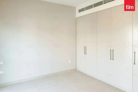 Снять в аренду виллу в Дубае: 3 спальни, 138.6м², № 60509 - фото 2