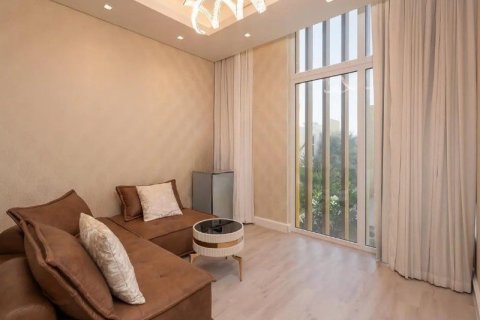 Villa en Dubai, 6 dormitorios, 354.66 m², № 118970 - foto 7