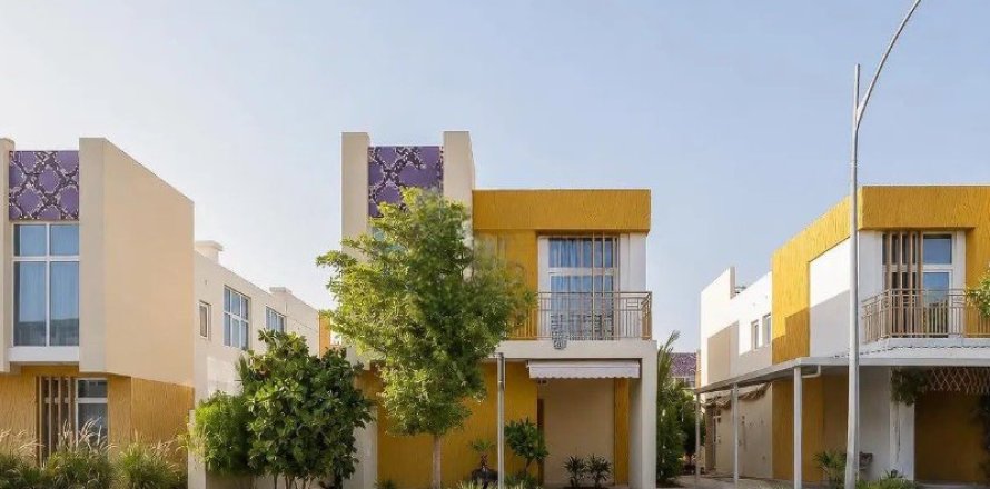 Villa en Dubai, 6 dormitorios, 354.66 m², № 118970