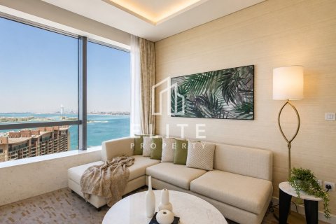 Apartamento en The Palm Tower, Palm Jumeirah, Dubai, 1 dormitorio, 103 m², № 124845 - foto 5