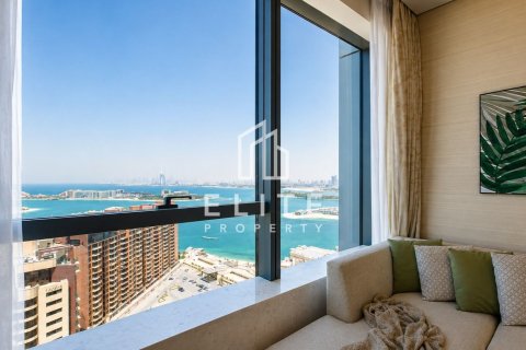 Apartamento en The Palm Tower, Palm Jumeirah, Dubai, 1 dormitorio, 103 m², № 124845 - foto 14