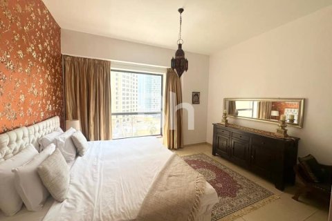 Apartment in Jumeirah Beach Residence, Dubai 1 bedroom, 98 sq.m. № 25047 - photo 1