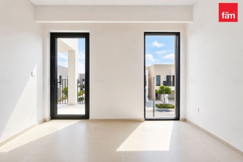 Купить таунхаус в Дубае: 3 спальни, 127.5м², № 118343 - фото 12