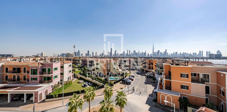 Apartamento en La Mer, Jumeirah, Dubai, 3 dormitorios, 216.56 m², № 128754
