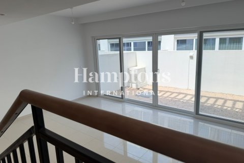 Townhouse in Camelia, Arabian Ranches 2, Dubai 3 bedrooms, 112.23983042 sq.m. № 105676 - photo 7