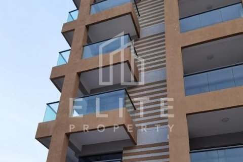 Bâtiment à Liwan, Dubai Land, Dubai, 2027 m², № 38750 - photo 1