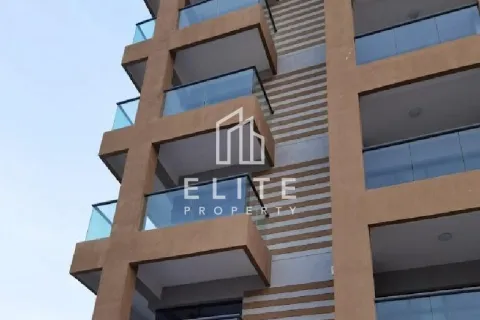 Building in Liwan, Dubai Land, Dubai 2027 sq.m. № 38750 - photo 1