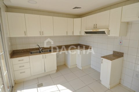 Villa in Springs 11, The Springs, Dubai 3 bedrooms, 273 sq.m. № 104763 - photo 3