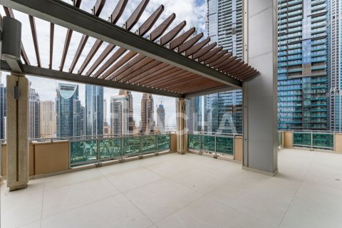 Apartment in Emaar 6 Towers, Dubai Marina, Dubai 3 bedrooms, 402 sq.m. № 104758 - photo 23