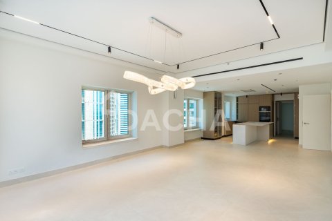 Apartment in Emaar 6 Towers, Dubai Marina, Dubai 3 bedrooms, 402 sq.m. № 104758 - photo 17