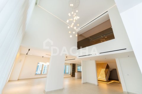 Apartment in Emaar 6 Towers, Dubai Marina, Dubai 3 bedrooms, 402 sq.m. № 104758 - photo 21