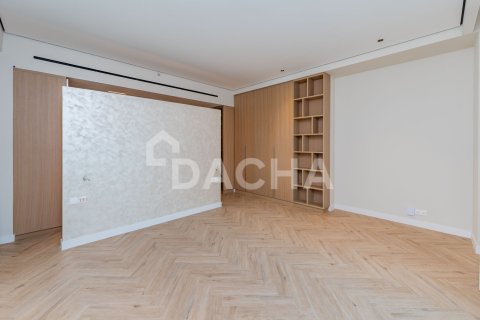 Apartment in Emaar 6 Towers, Dubai Marina, Dubai 3 bedrooms, 402 sq.m. № 104758 - photo 12