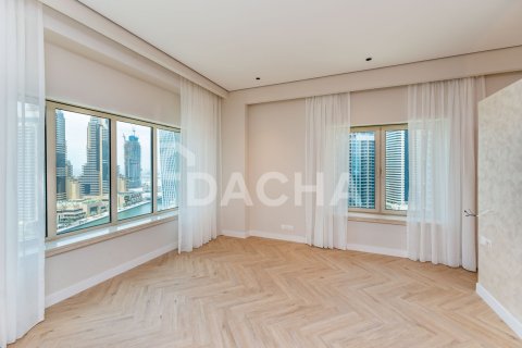 Apartment in Emaar 6 Towers, Dubai Marina, Dubai 3 bedrooms, 402 sq.m. № 104758 - photo 25