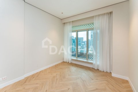 Apartment in Emaar 6 Towers, Dubai Marina, Dubai 3 bedrooms, 402 sq.m. № 104758 - photo 6