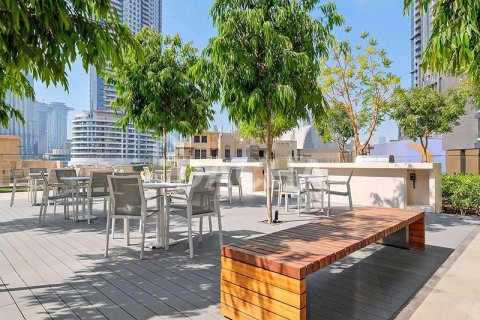 Купить квартиру в Даунтаун Дубай (Даунтаун Бурдж Дубай), Дубай: 2 спальни, 97м², № 104757 - фото 2