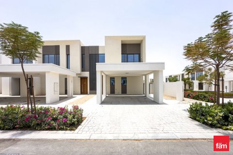 فيلا في دبي 4 غرف نوم, 257.5 م² رقم 47118 - صورة 1
