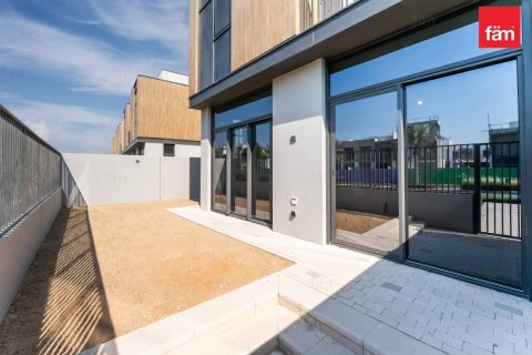 فيلا في دبي 4 غرف نوم, 253.3 م² رقم 71705 - صورة 1